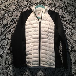 weather proof 32 degree zip up jacket